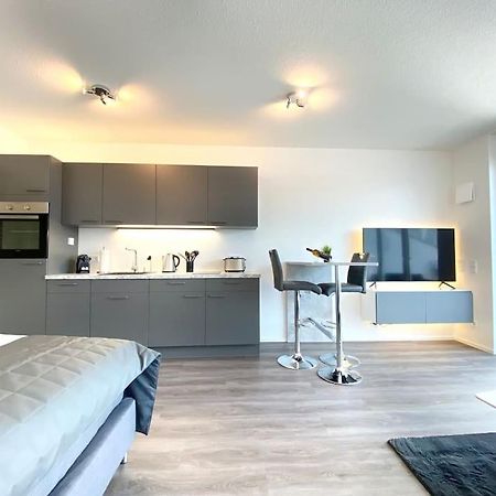 Apartment Sky - nur 100 m bis zum Bodensee Friedrichshafen Exterior foto
